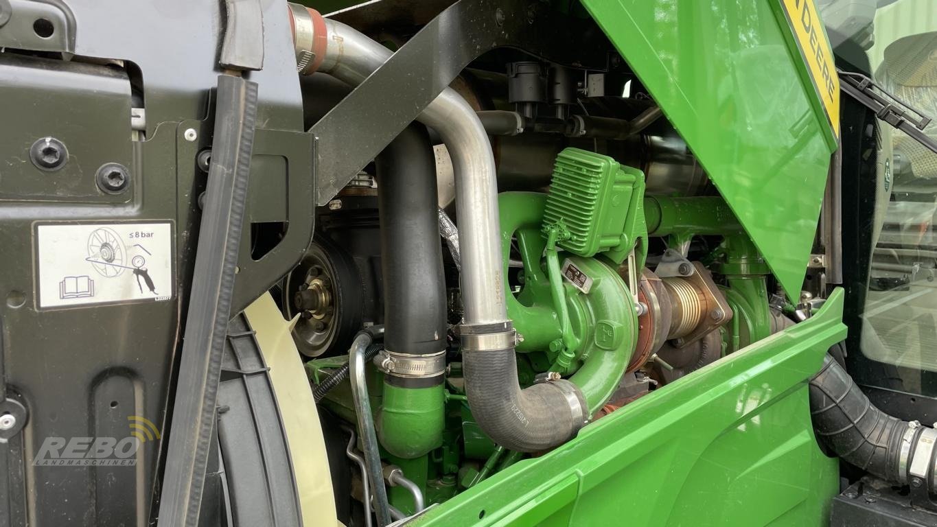 Traktor des Typs John Deere 6R250, Neumaschine in Nordenham (Bild 20)