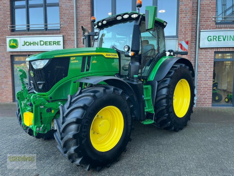 Traktor van het type John Deere 6R250, Gebrauchtmaschine in Ahaus