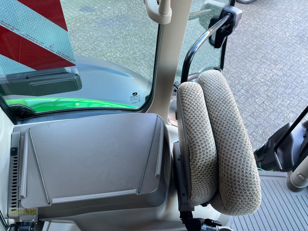 Traktor van het type John Deere 6R250, Gebrauchtmaschine in Ahaus (Foto 13)