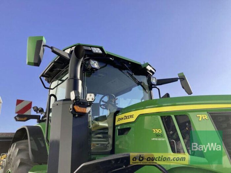 Traktor типа John Deere 7 R 310GEN2 ULTIMATE EDITION, Gebrauchtmaschine в Obertraubling (Фотография 22)