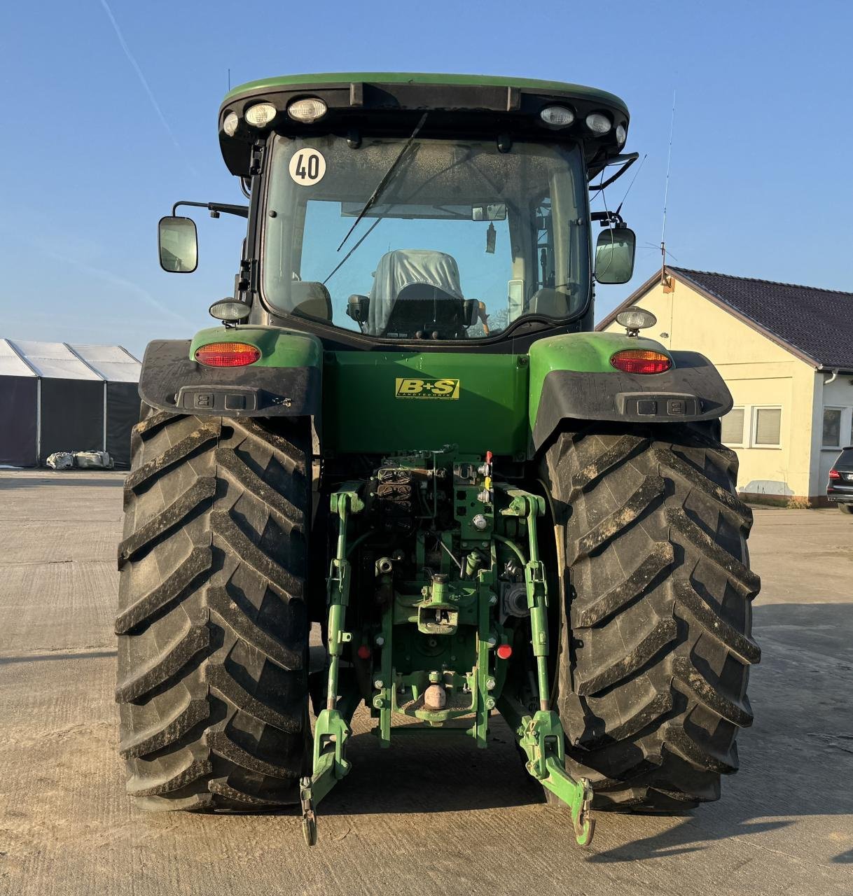 Traktor του τύπου John Deere 7200 R, Gebrauchtmaschine σε Könnern (Φωτογραφία 3)