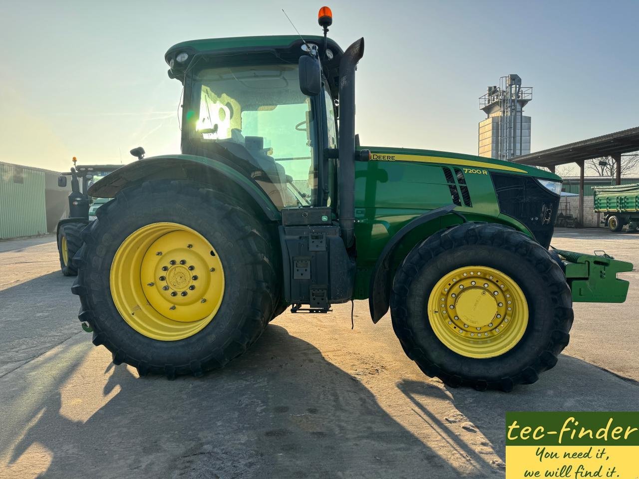 Traktor του τύπου John Deere 7200 R, Gebrauchtmaschine σε Könnern (Φωτογραφία 4)