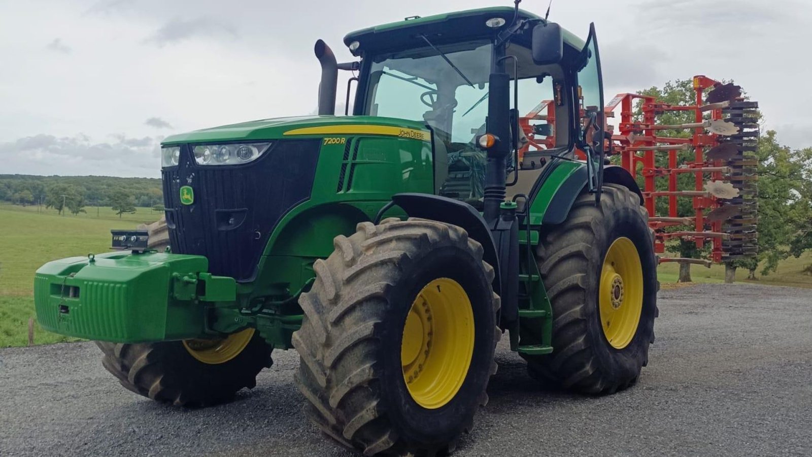 Traktor του τύπου John Deere 7200R . Kun  5.700 timer. Giv et bud!, Gebrauchtmaschine σε Kolding (Φωτογραφία 2)