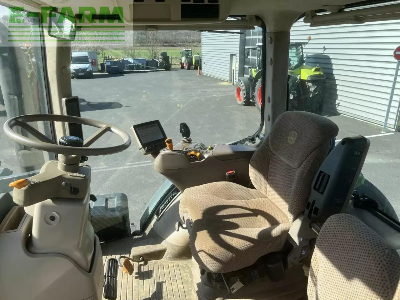 Traktor του τύπου John Deere 7230 r 6.8 l, Gebrauchtmaschine σε SAULZET (Φωτογραφία 10)