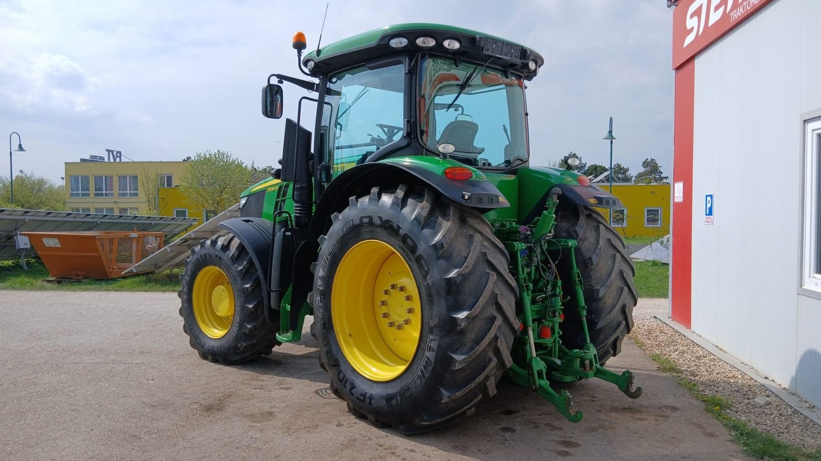 Traktor от тип John Deere 7230 R, Gebrauchtmaschine в Harmannsdorf (Снимка 4)