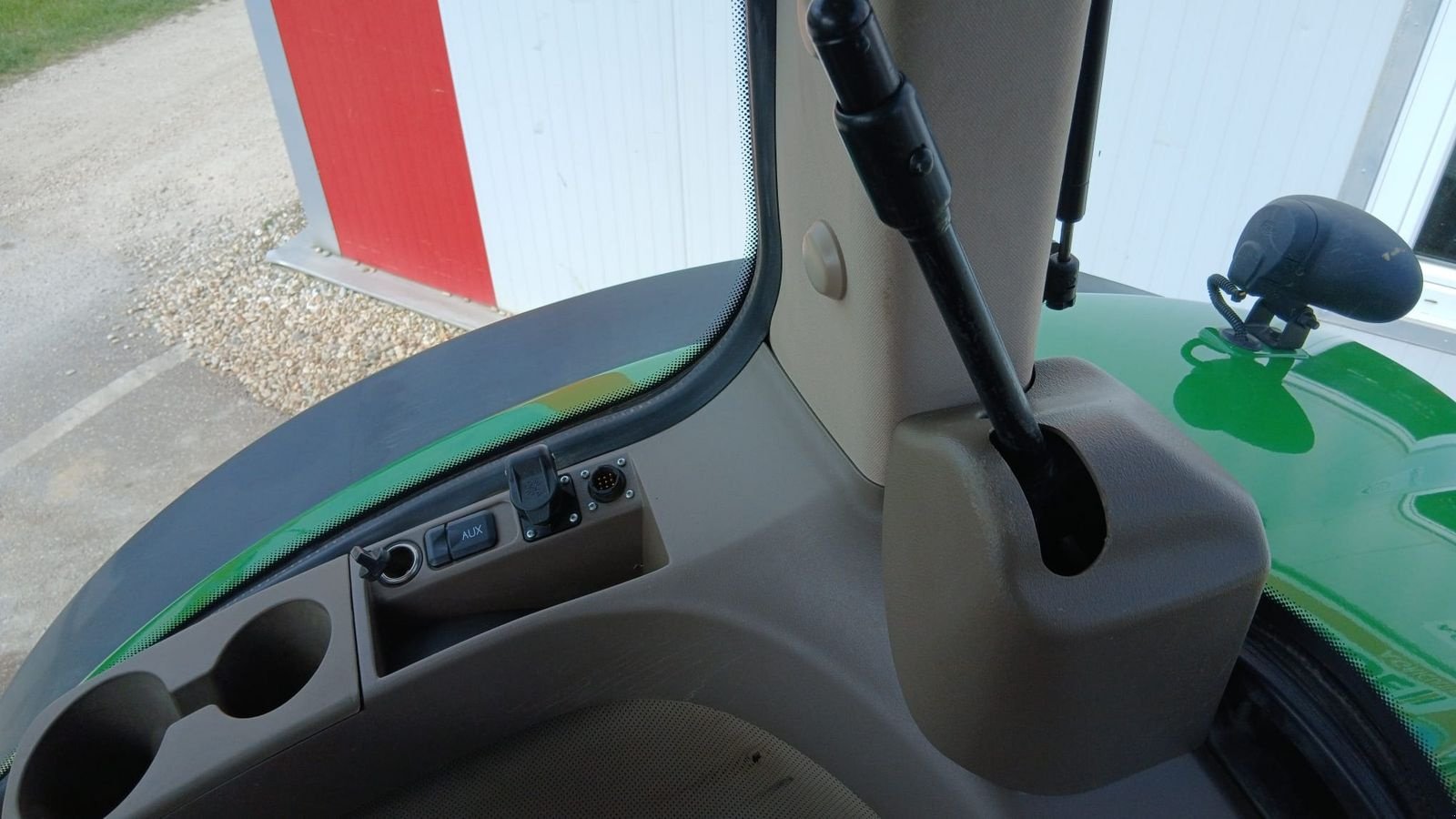 Traktor от тип John Deere 7230 R, Gebrauchtmaschine в Harmannsdorf (Снимка 17)