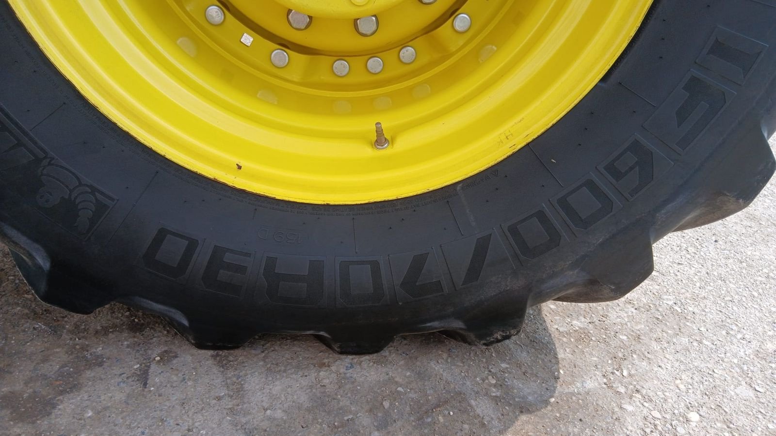 Traktor от тип John Deere 7230 R, Gebrauchtmaschine в Harmannsdorf (Снимка 26)