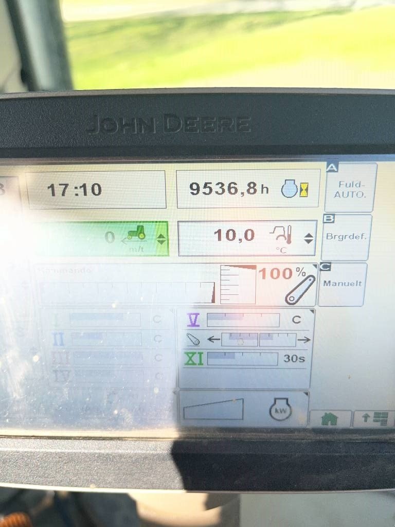 Traktor от тип John Deere 7230 R, Gebrauchtmaschine в Ringe (Снимка 5)