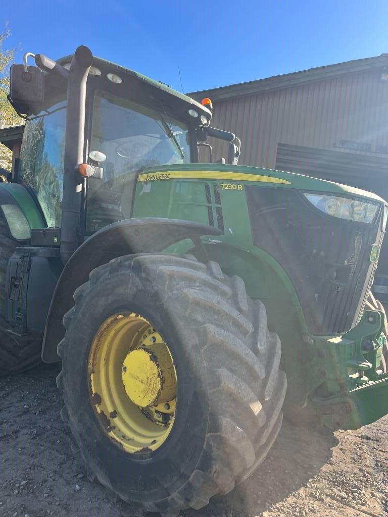 Traktor от тип John Deere 7230 R, Gebrauchtmaschine в Ringe (Снимка 4)