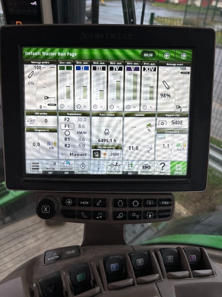 Traktor of the type John Deere 7230R 6.8L, Gebrauchtmaschine in VERT TOULON (Picture 5)