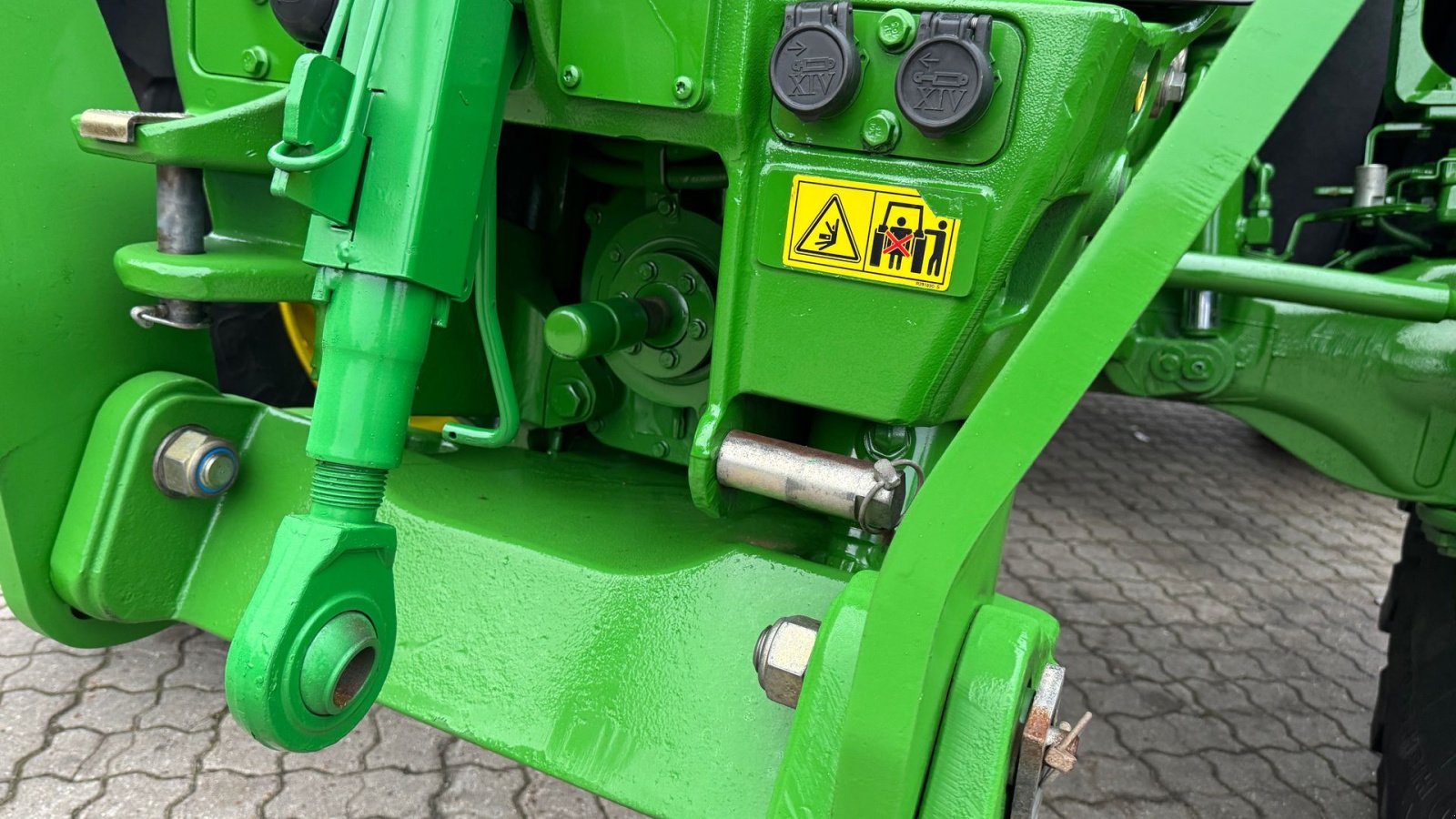 Traktor Türe ait John Deere 7230R KUN 4800 TIMER OG FRONT PTO!, Gebrauchtmaschine içinde Nørager (resim 17)
