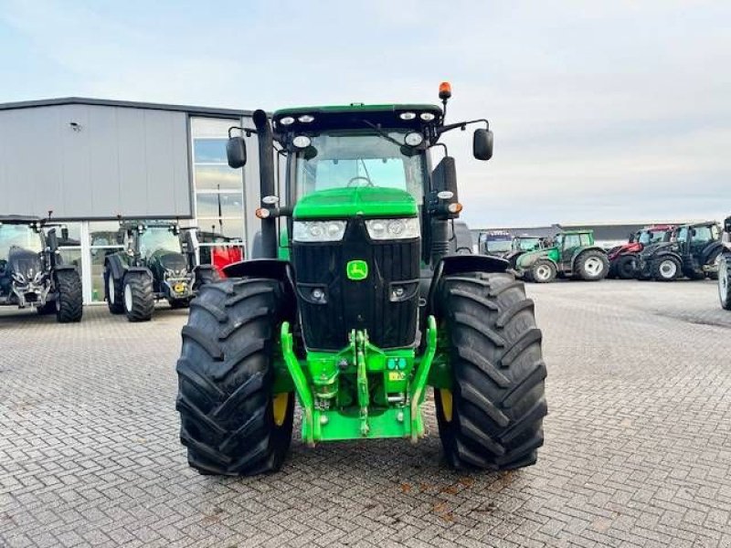 Traktor des Typs John Deere 7230R US EPA Regulation, Gebrauchtmaschine in Marknesse (Bild 5)