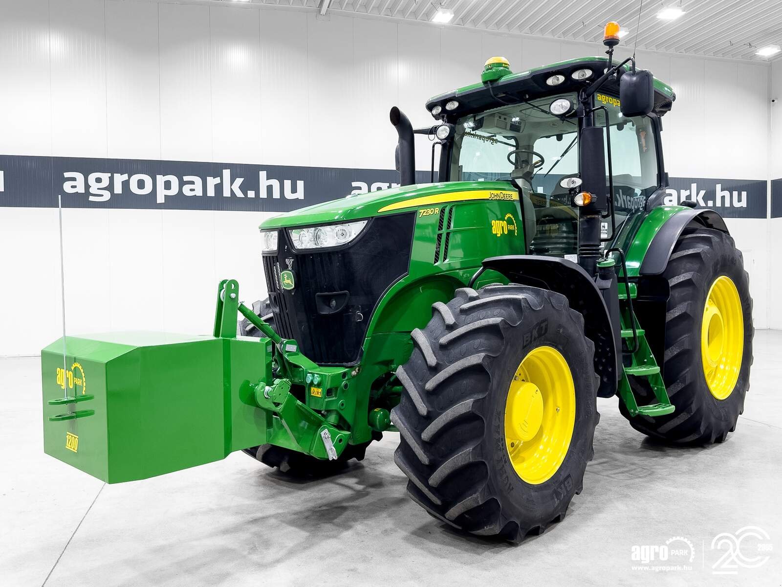 Traktor typu John Deere 7230R, Gebrauchtmaschine v Csengele (Obrázek 1)
