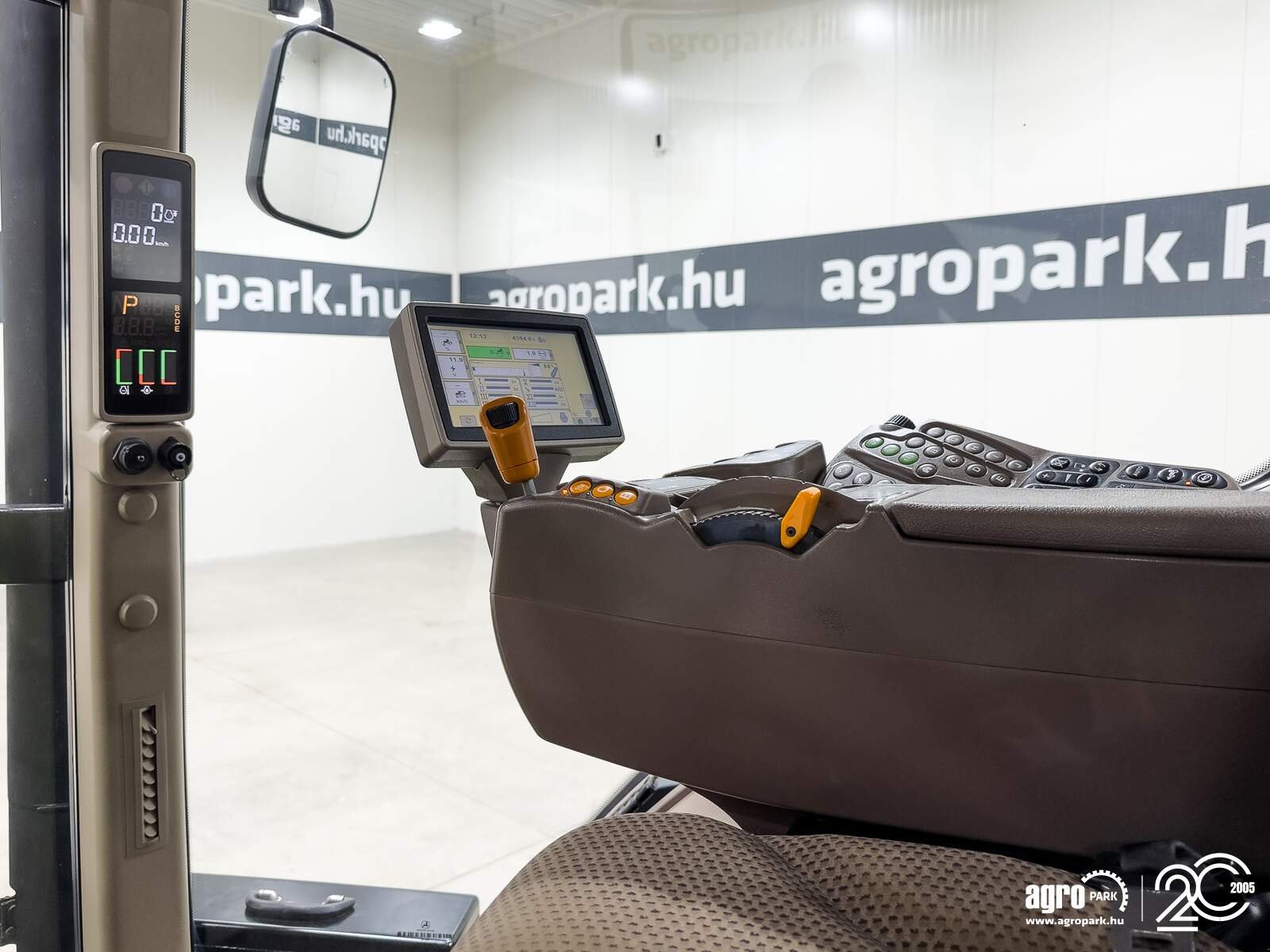 Traktor typu John Deere 7230R, Gebrauchtmaschine v Csengele (Obrázek 12)