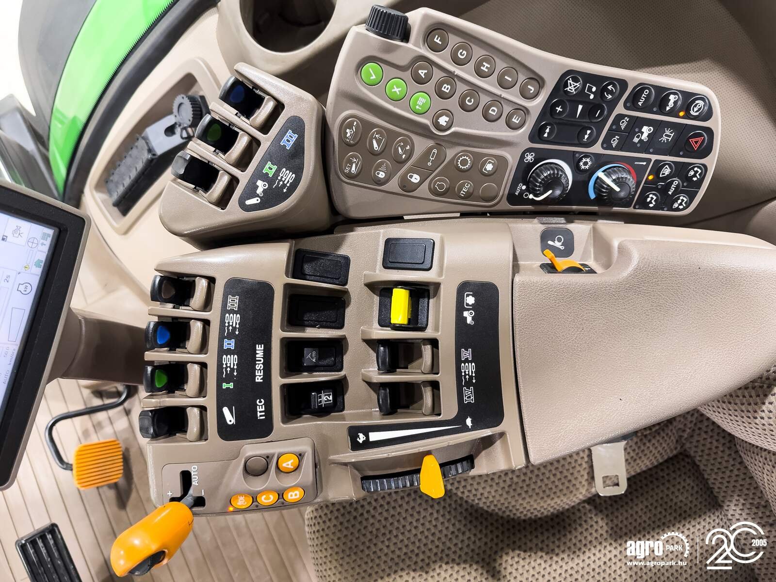 Traktor typu John Deere 7230R, Gebrauchtmaschine v Csengele (Obrázek 16)