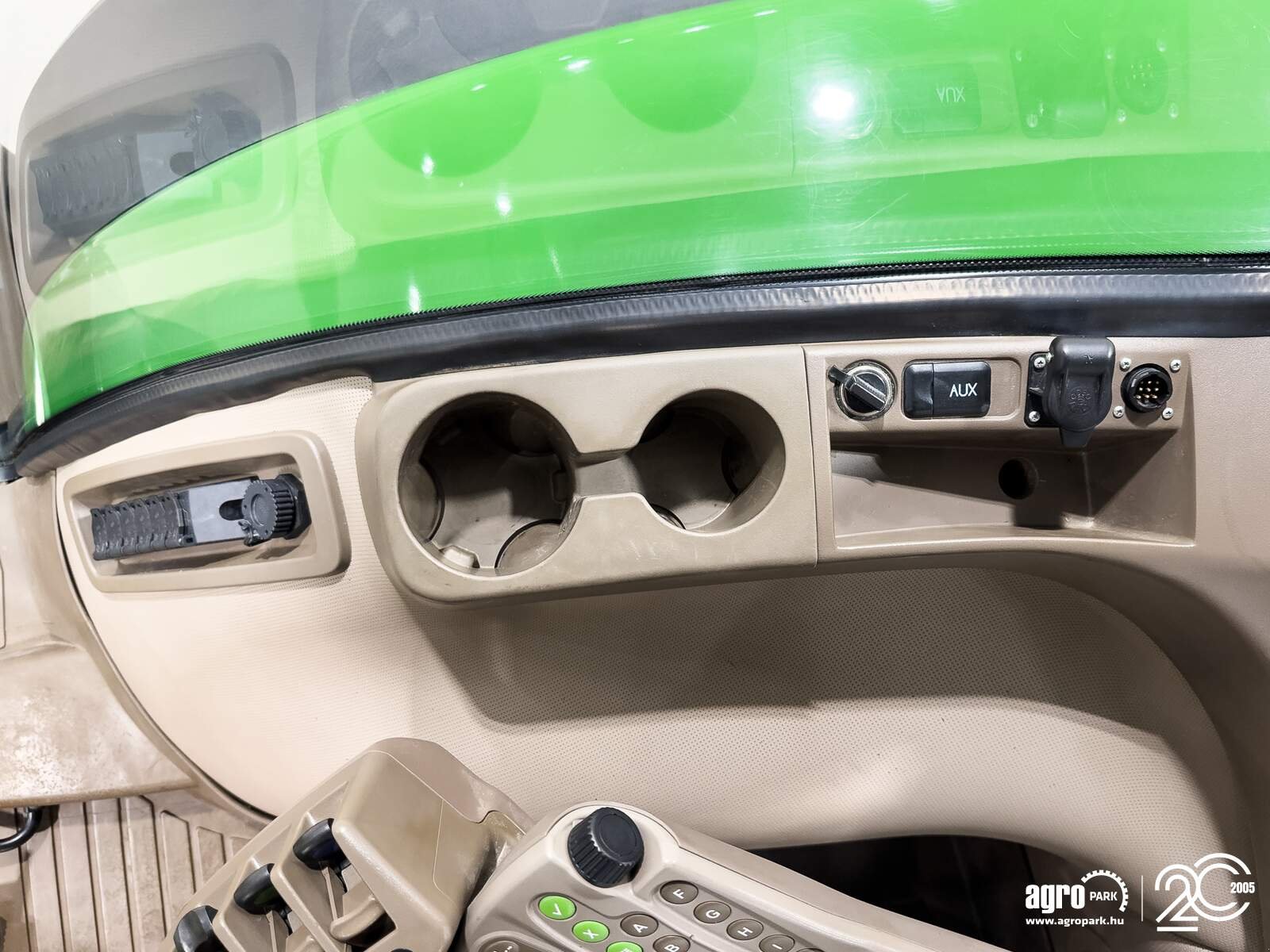 Traktor typu John Deere 7230R, Gebrauchtmaschine v Csengele (Obrázek 23)