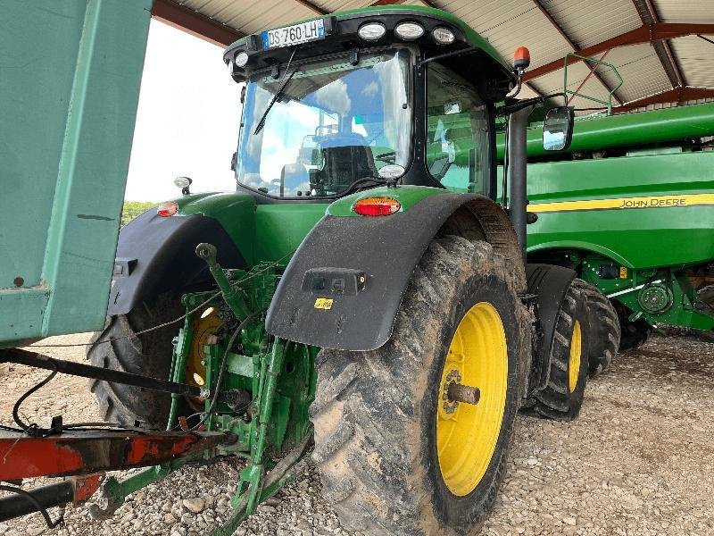 Traktor του τύπου John Deere 7230R, Gebrauchtmaschine σε SAINT-GERMAIN DU PUY (Φωτογραφία 3)