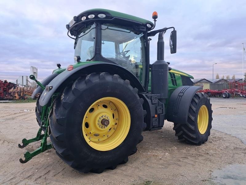 Traktor tipa John Deere 7230R, Gebrauchtmaschine u SAINT-GERMAIN DU PUY (Slika 3)