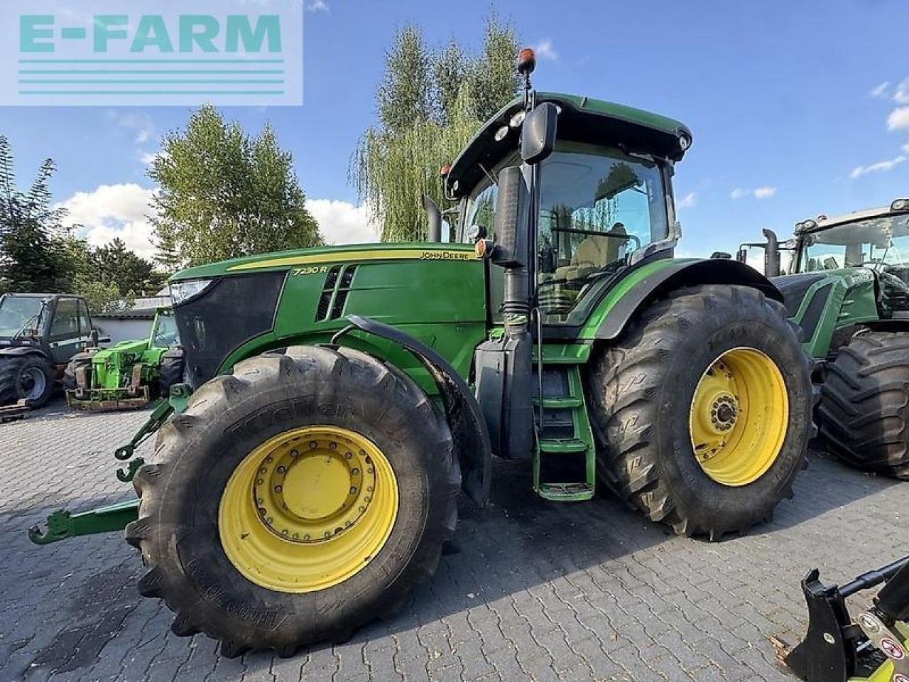 Traktor of the type John Deere 7230r, Gebrauchtmaschine in DAMAS?AWEK (Picture 10)