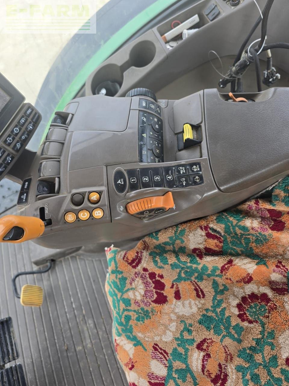 Traktor za tip John Deere 7230R, Gebrauchtmaschine u Hamburg (Slika 27)