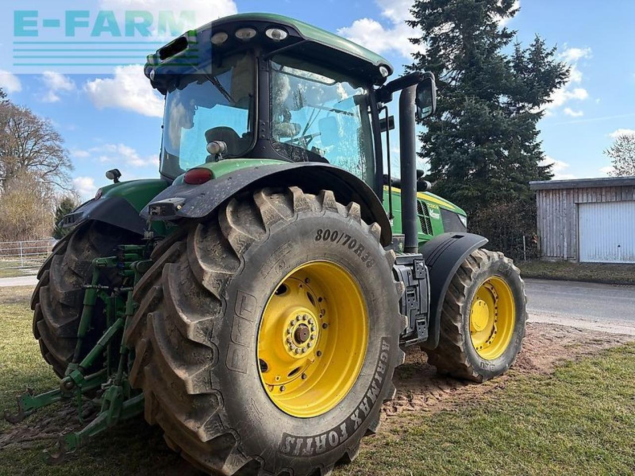 Traktor типа John Deere 7230r, Gebrauchtmaschine в NORDWESTUCKERMARK / OT FÜRSTENWERDER (Фотография 3)