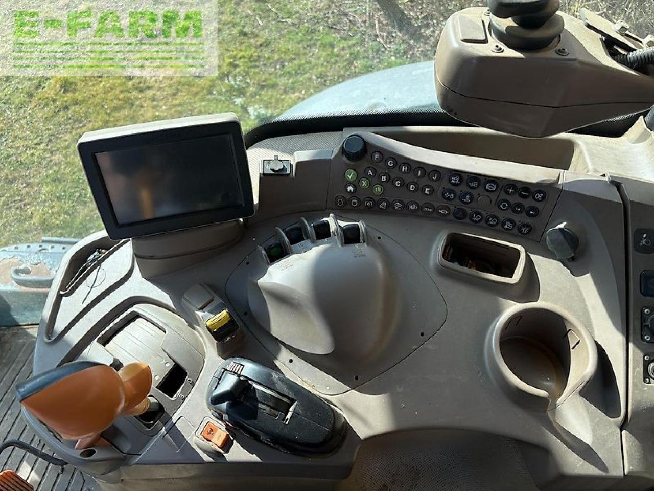 Traktor типа John Deere 7230r, Gebrauchtmaschine в NORDWESTUCKERMARK / OT FÜRSTENWERDER (Фотография 12)