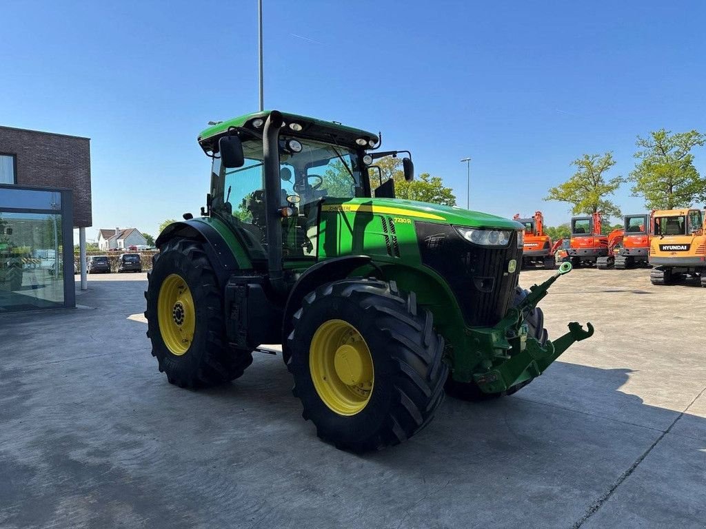 Traktor typu John Deere 7230R, Gebrauchtmaschine w Antwerpen (Zdjęcie 3)
