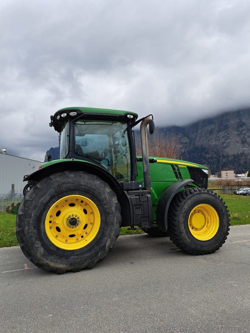 Traktor typu John Deere 7230R, Gebrauchtmaschine v Landquart (Obrázek 4)