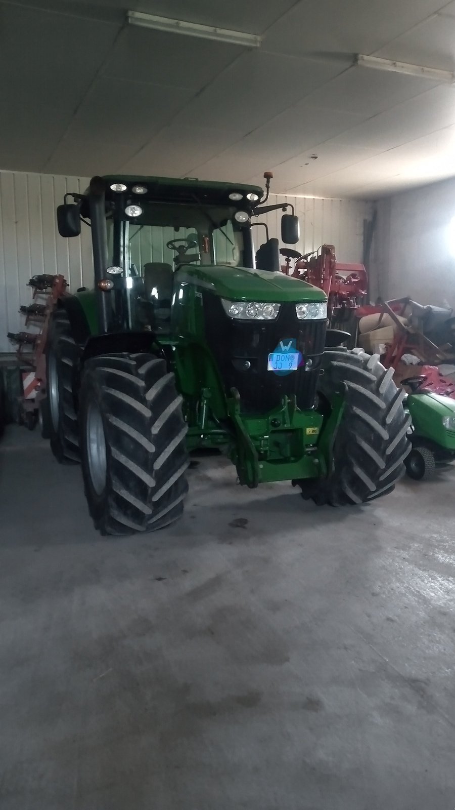 Traktor of the type John Deere 7230R, Gebrauchtmaschine in Donauwörth  (Picture 3)