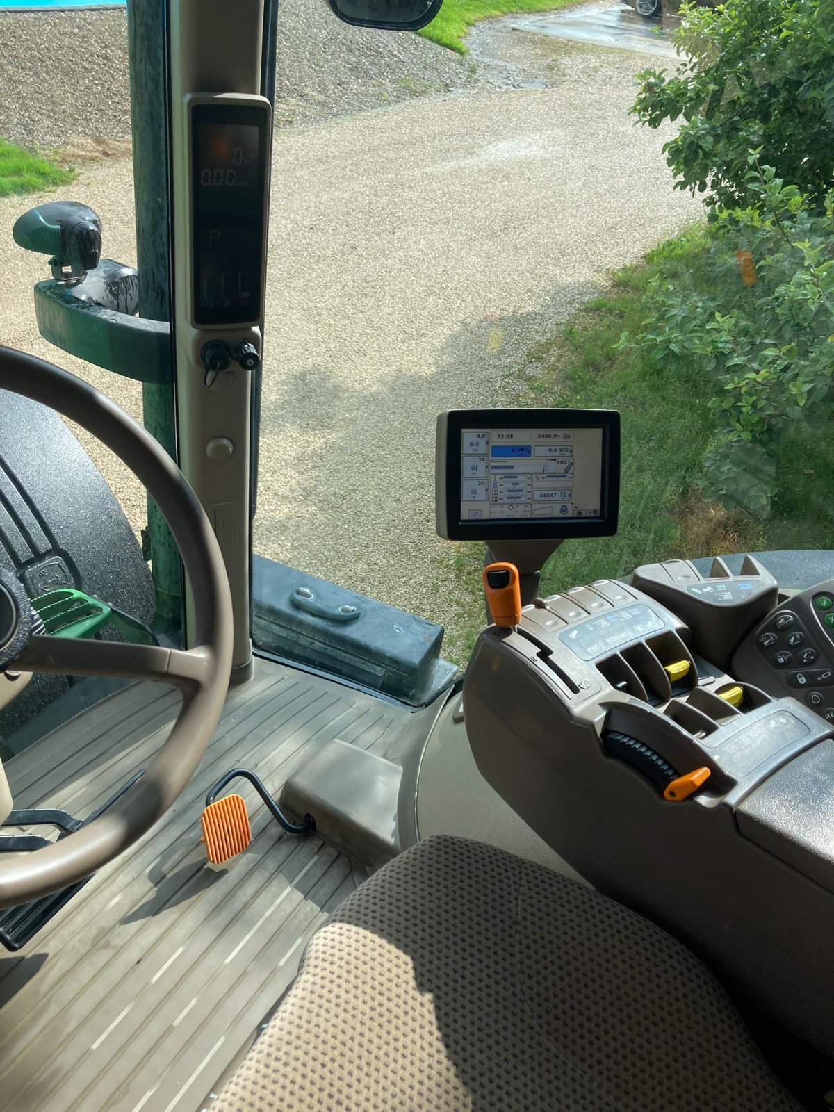 Traktor of the type John Deere 7230R, Gebrauchtmaschine in Donauwörth  (Picture 10)