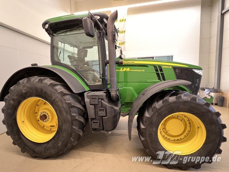 Traktor от тип John Deere 7250R MOTOR ÜBERHOLT, Gebrauchtmaschine в Sülzetal OT Altenweddingen (Снимка 7)