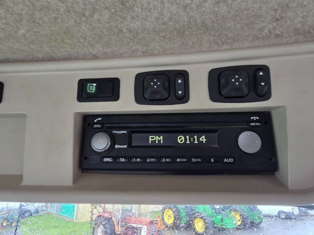 Traktor typu John Deere 7250R, Gebrauchtmaschine w ATHIS (Zdjęcie 3)