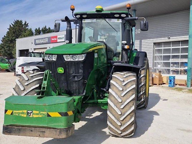Traktor of the type John Deere 7250R, Gebrauchtmaschine in Monferran-Savès (Picture 3)