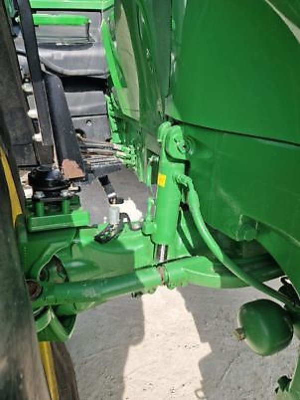 Traktor of the type John Deere 7250R, Gebrauchtmaschine in Monferran-Savès (Picture 9)