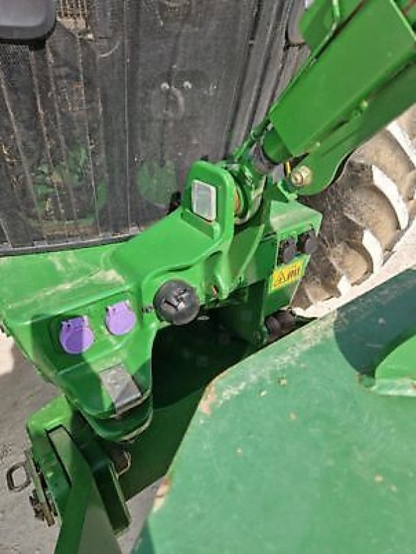 Traktor of the type John Deere 7250R, Gebrauchtmaschine in Monferran-Savès (Picture 10)