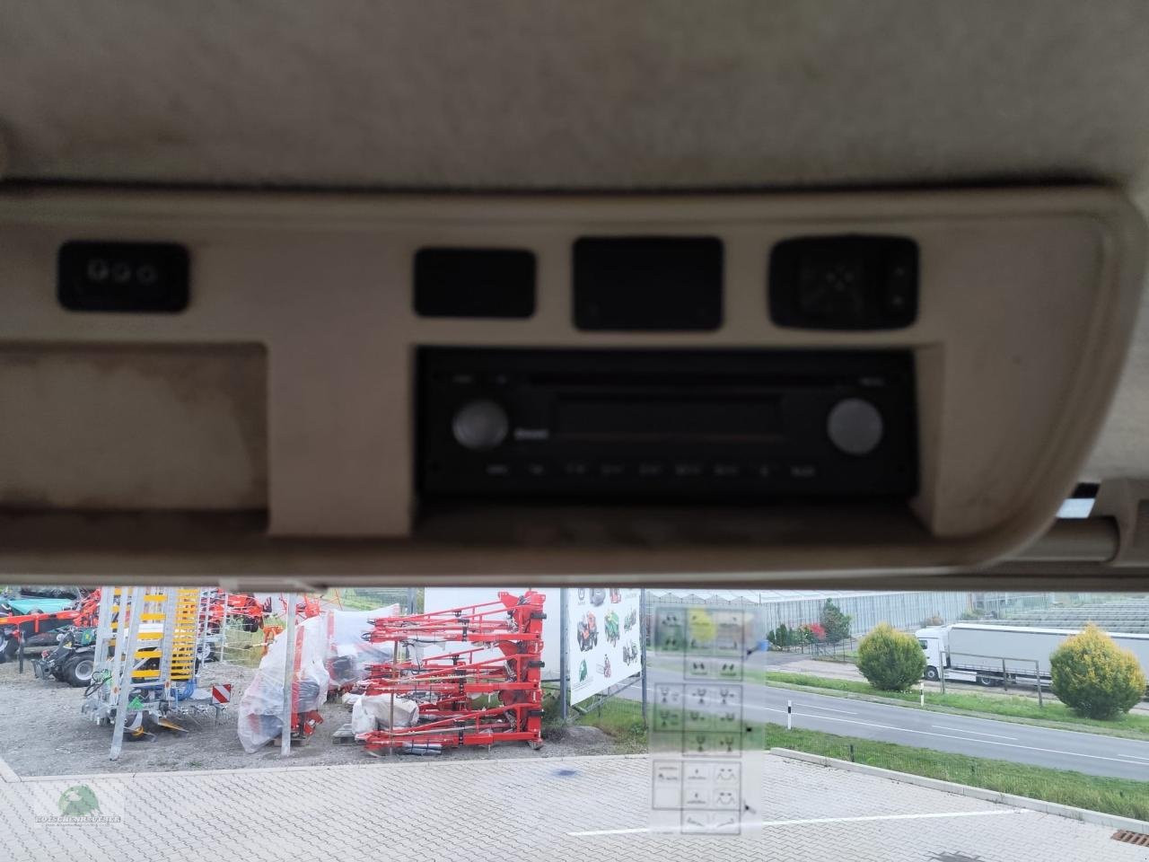 Traktor of the type John Deere 7250R, Gebrauchtmaschine in Wasungen (Picture 12)