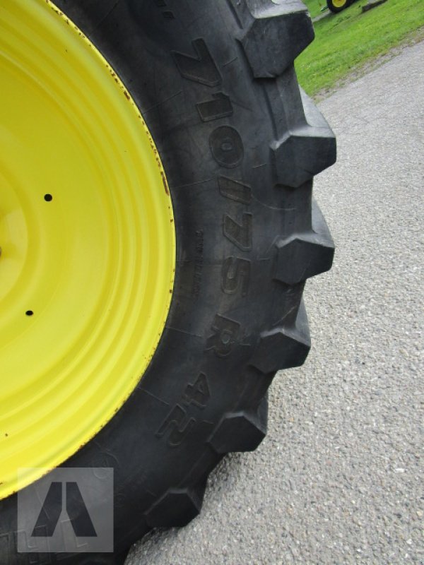 Traktor van het type John Deere 7250R, Gebrauchtmaschine in Soyen (Foto 17)