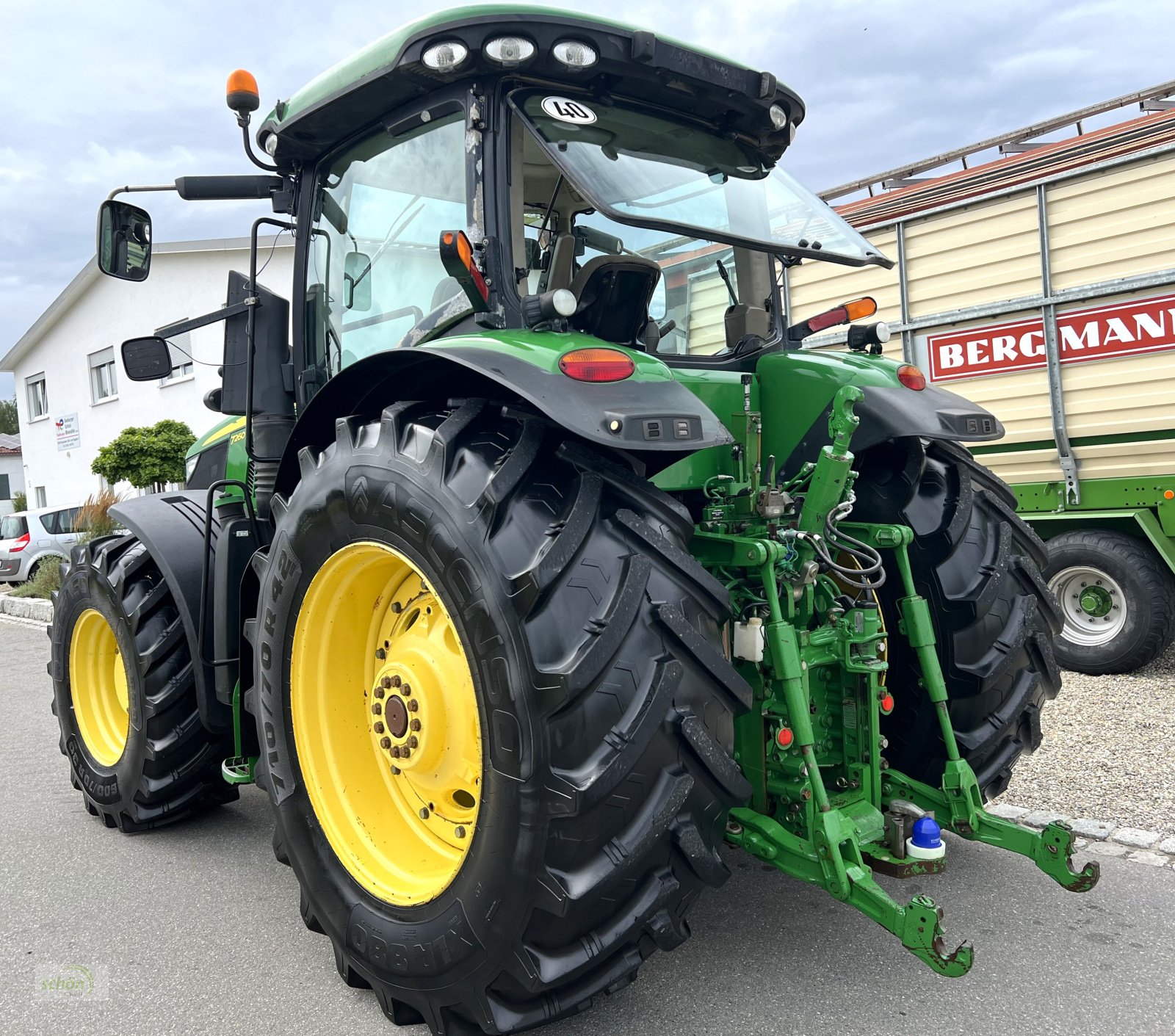 Traktor типа John Deere 7260 R mit einer guten Ausstattung, Gebrauchtmaschine в Burgrieden (Фотография 3)