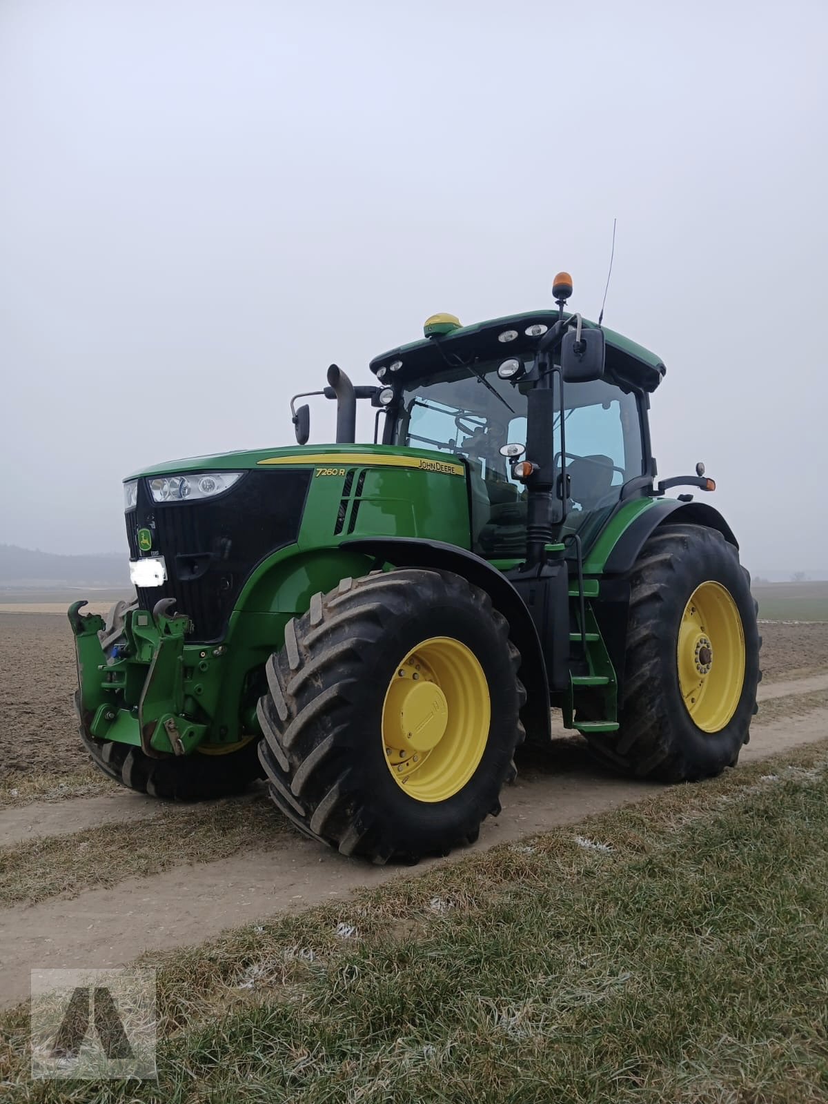 Traktor типа John Deere 7260R, Gebrauchtmaschine в Langweid am Lech (Фотография 2)