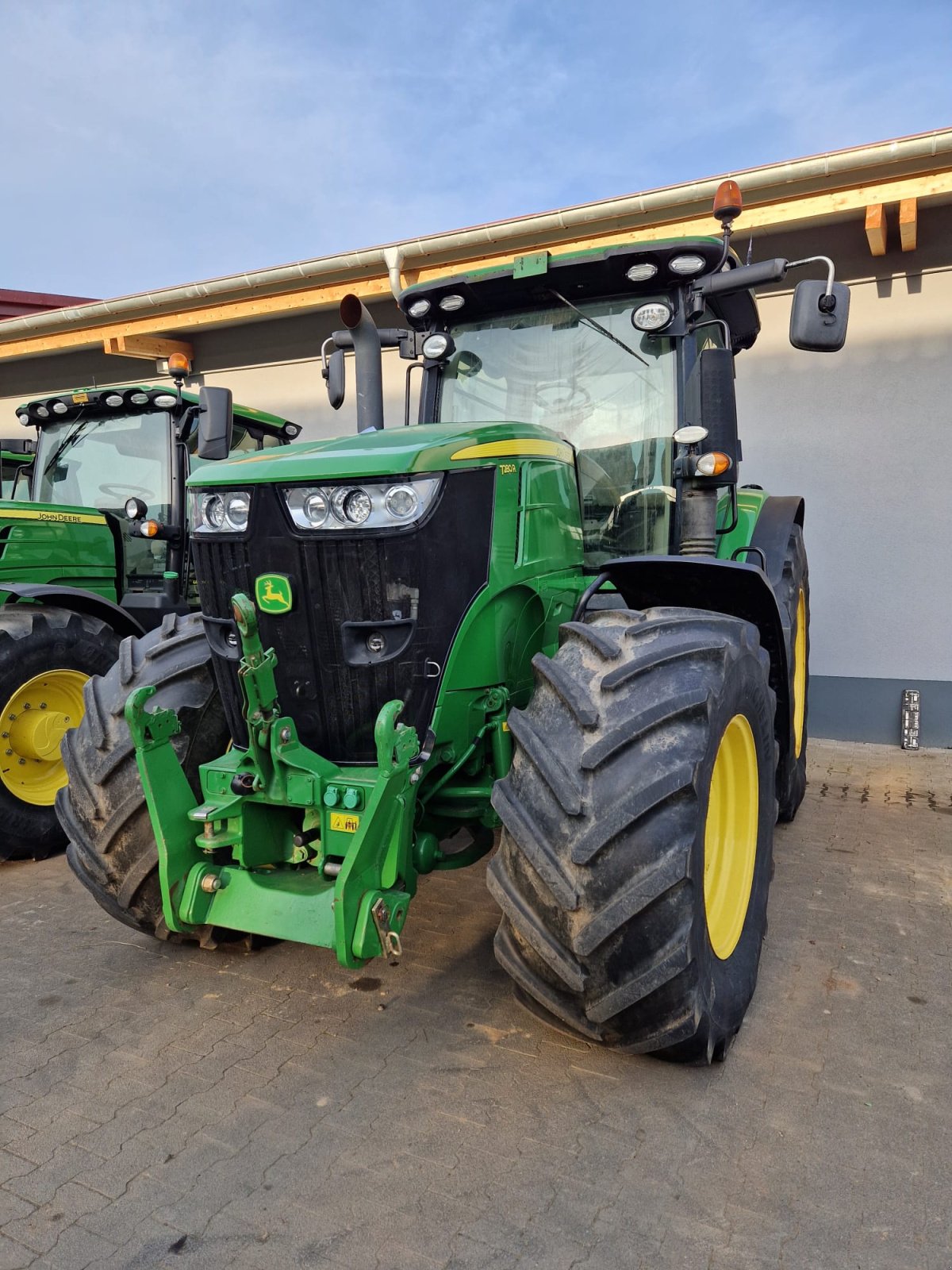 Traktor of the type John Deere 7260R, Gebrauchtmaschine in Bad Sobernheim (Picture 1)