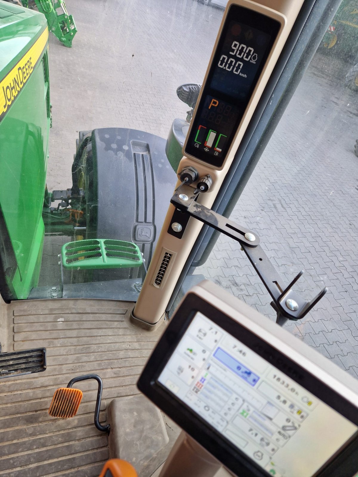 Traktor of the type John Deere 7260R, Gebrauchtmaschine in Bad Sobernheim (Picture 11)