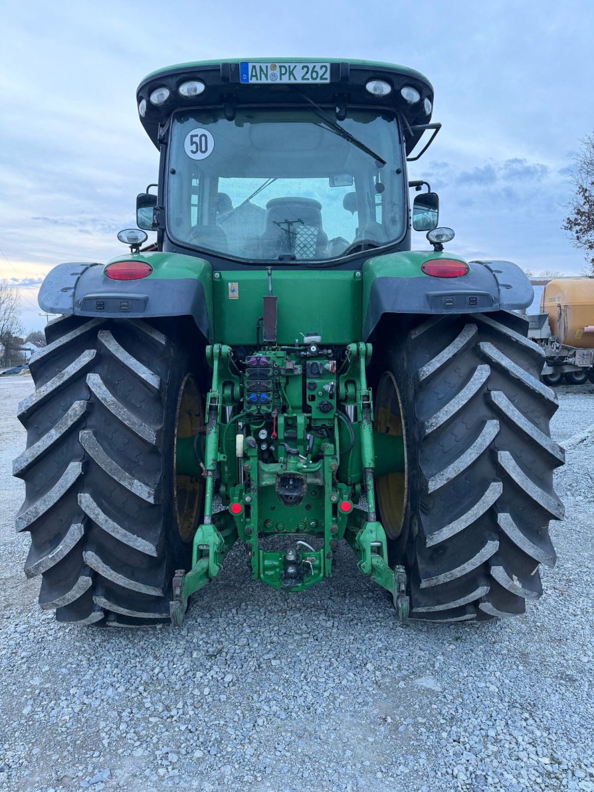 Traktor типа John Deere 7260R, Gebrauchtmaschine в Schnelldorf (Фотография 3)