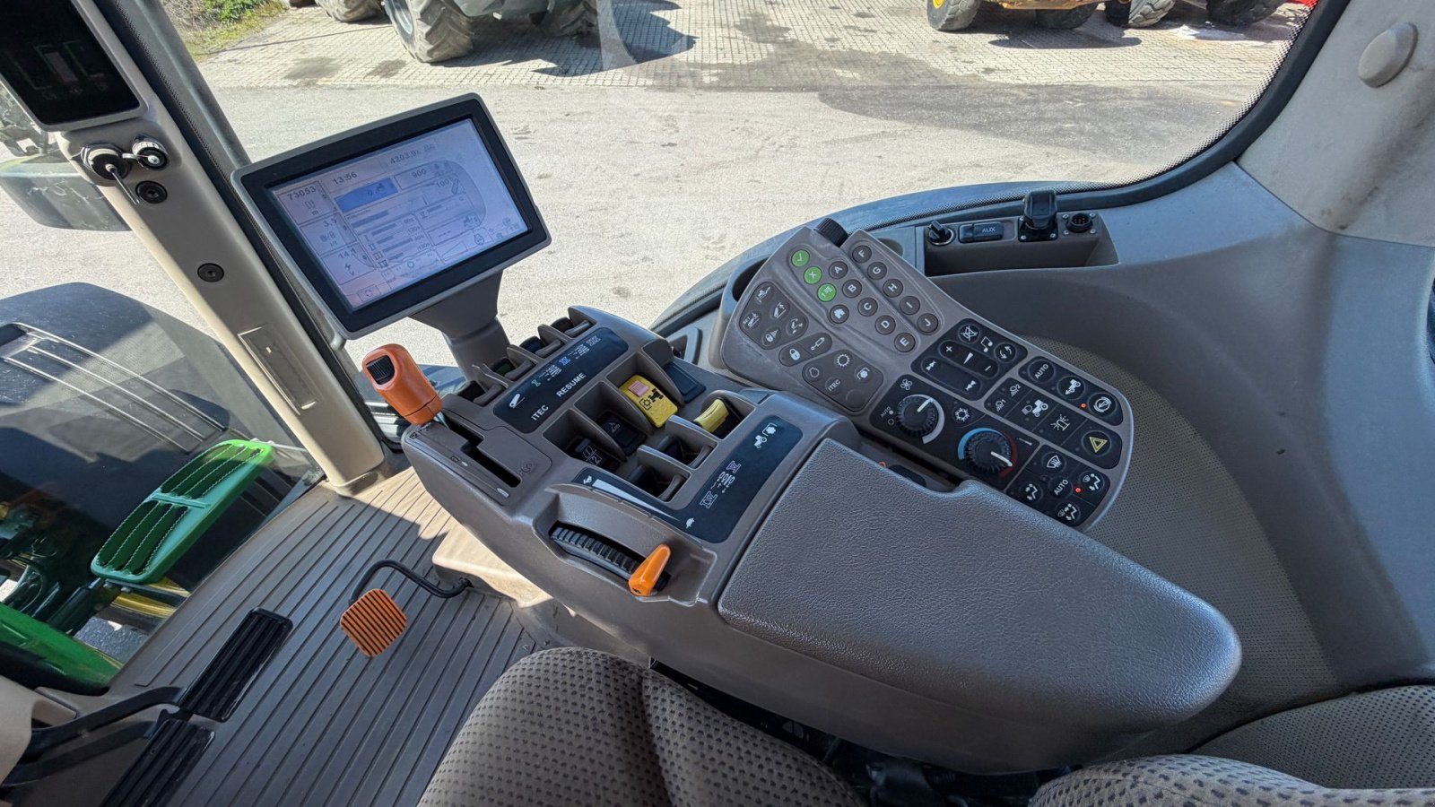 Traktor del tipo John Deere 7280R KUN 4200 TIMER OG FRONT PTO!, Gebrauchtmaschine In Nørager (Immagine 18)