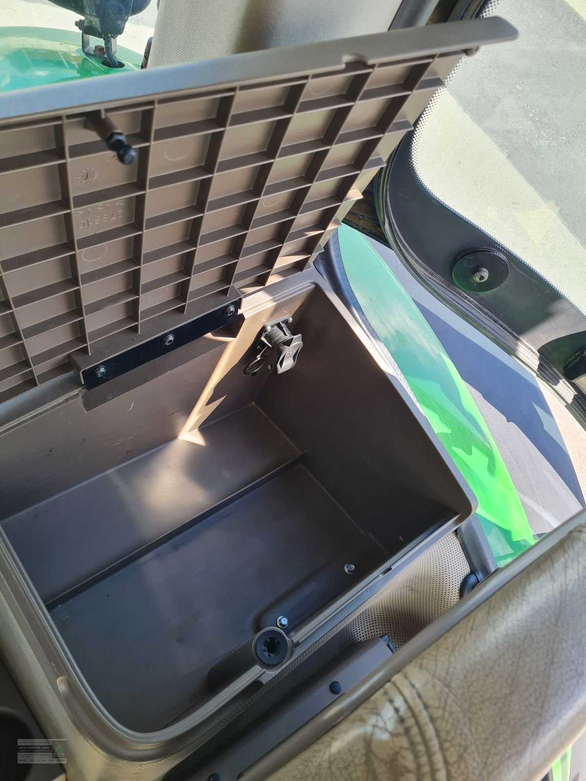 Traktor of the type John Deere 7280R, Gebrauchtmaschine in Gerasdorf (Picture 20)