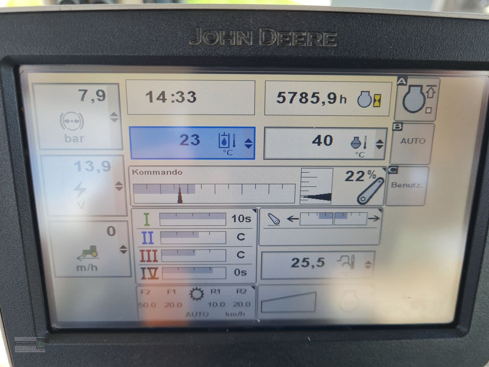 Traktor of the type John Deere 7280R, Gebrauchtmaschine in Gerasdorf (Picture 16)
