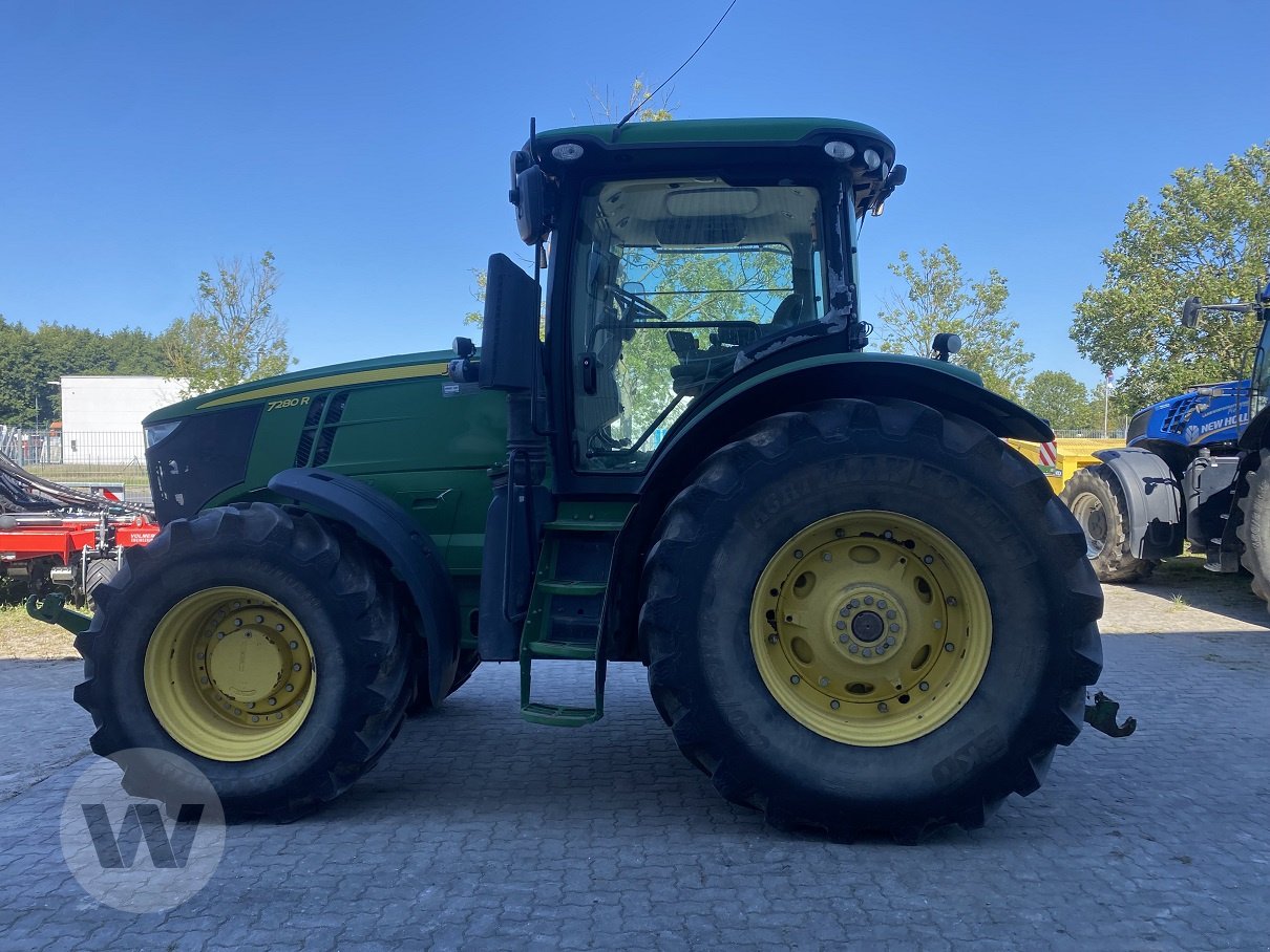 John Deere 7280R, Gebrauchtmaschine, Baujahr: 2014, Betriebsstunden: 9000 Stunden (Bild 3) Traktor des Typs John Deere 7280R, Gebrauchtmaschine in Bützow (Bild 3)