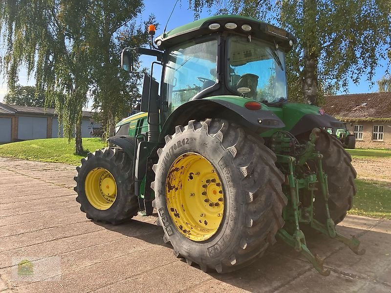 Traktor типа John Deere 7290R *Auto Powr*, Gebrauchtmaschine в Salsitz (Фотография 11)