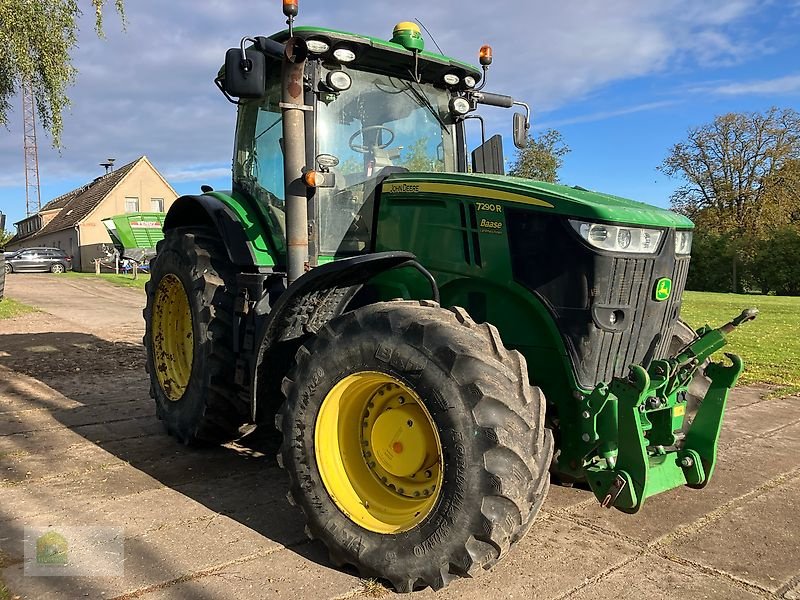 Traktor типа John Deere 7290R *Auto Powr*, Gebrauchtmaschine в Salsitz (Фотография 29)