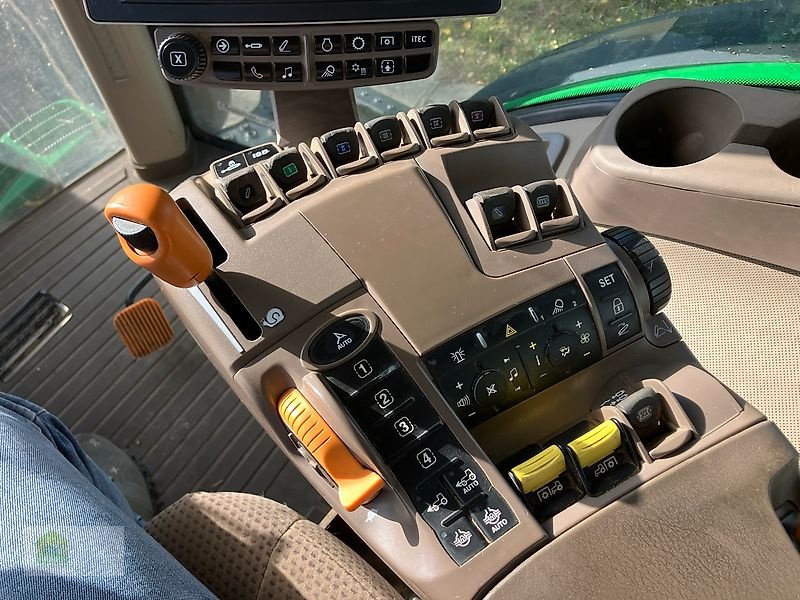 Traktor типа John Deere 7290R *Auto Powr*, Gebrauchtmaschine в Salsitz (Фотография 20)