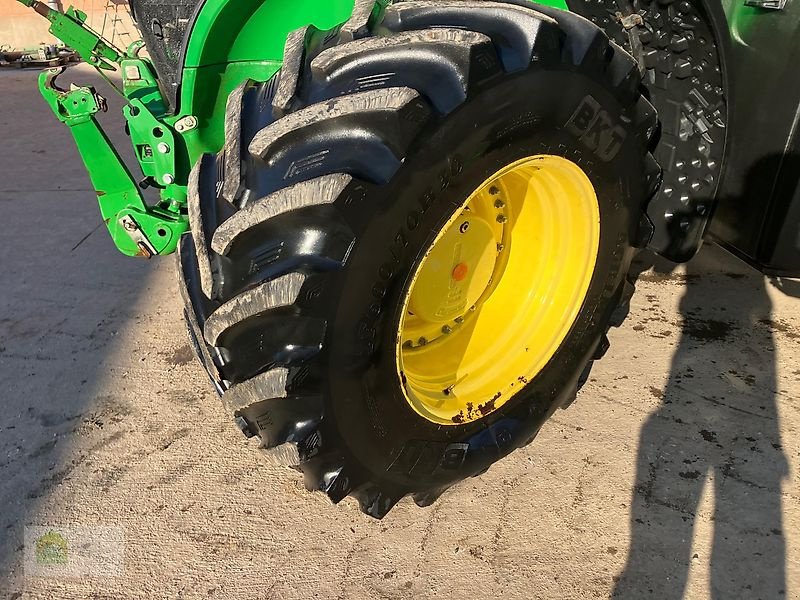 Traktor des Typs John Deere 7290R Auto Powr *FZW*, Gebrauchtmaschine in Salsitz (Bild 12)